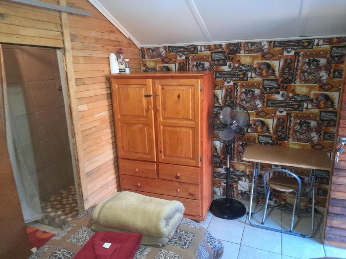 Hostel 1322 Backpackers International Pretoria-Noord Exterior foto