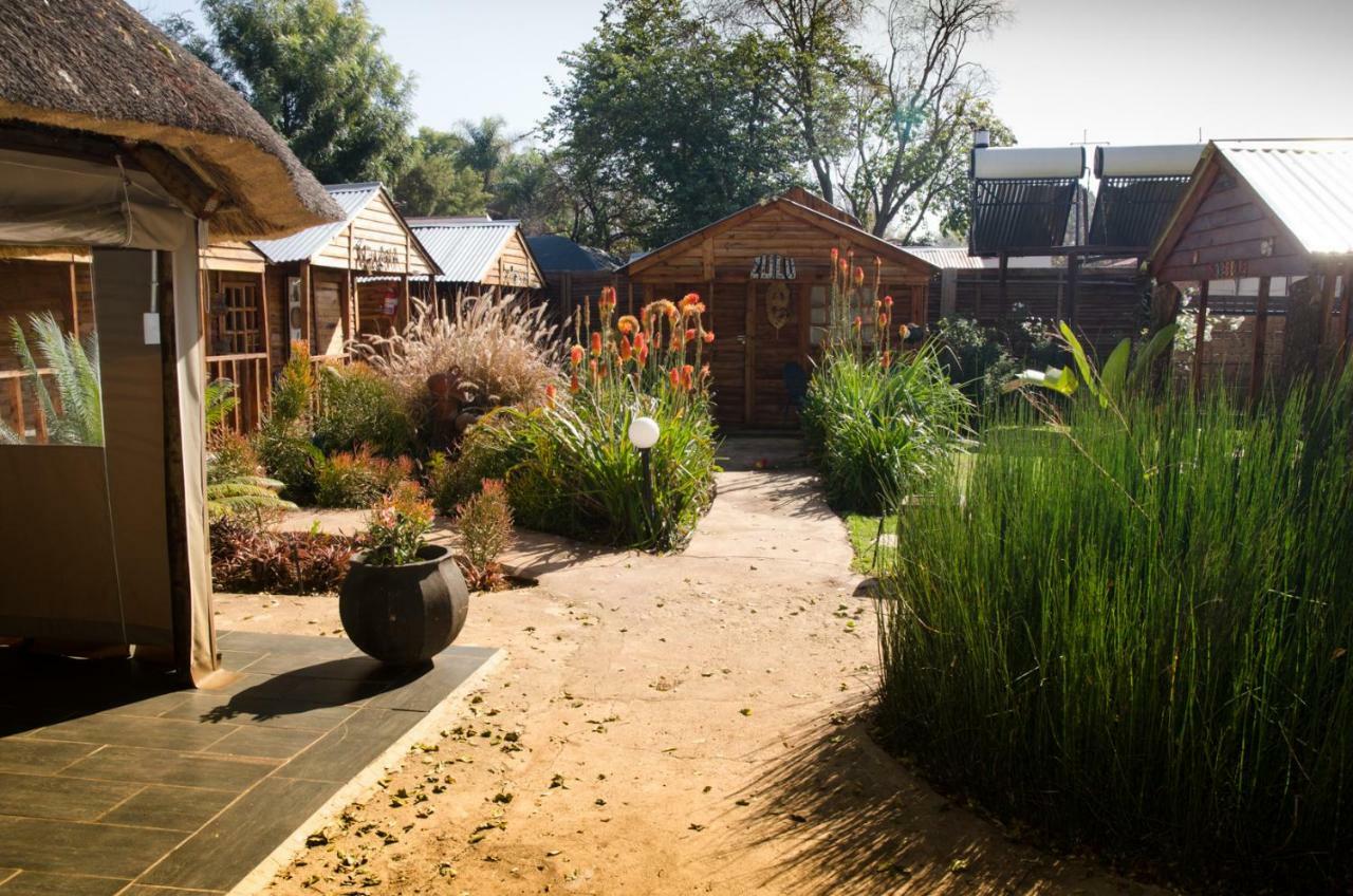 Hostel 1322 Backpackers International Pretoria-Noord Exterior foto